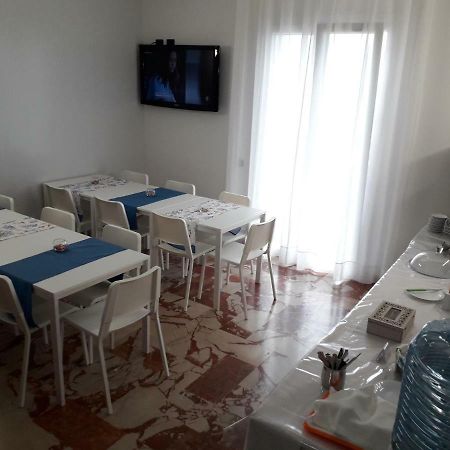 B&B L'Isola Porto Cesareo Exterior foto