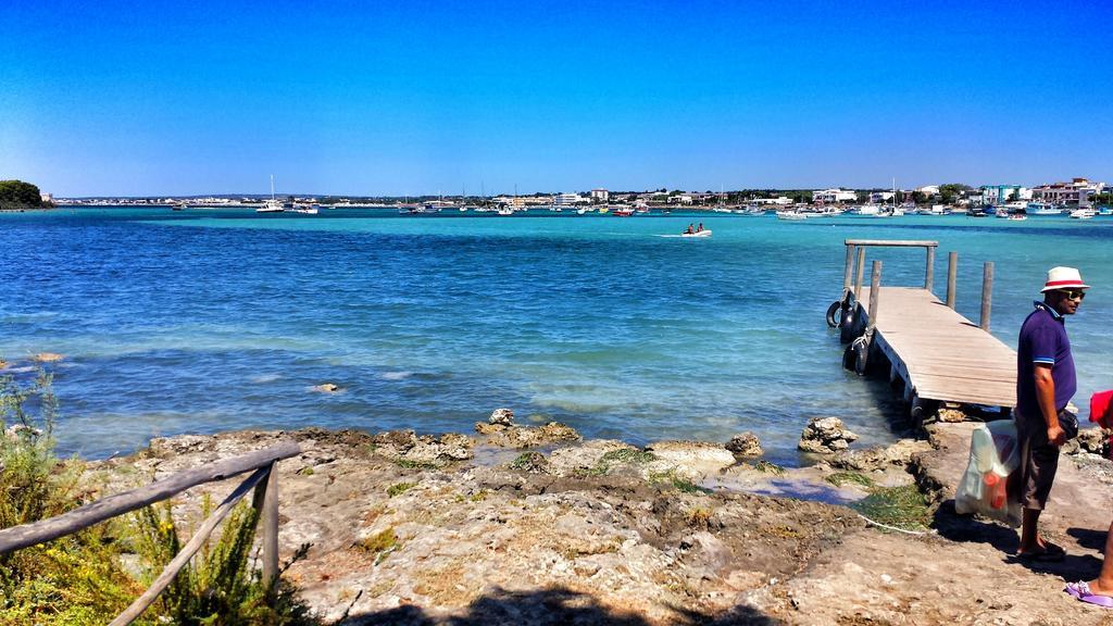 B&B L'Isola Porto Cesareo Exterior foto